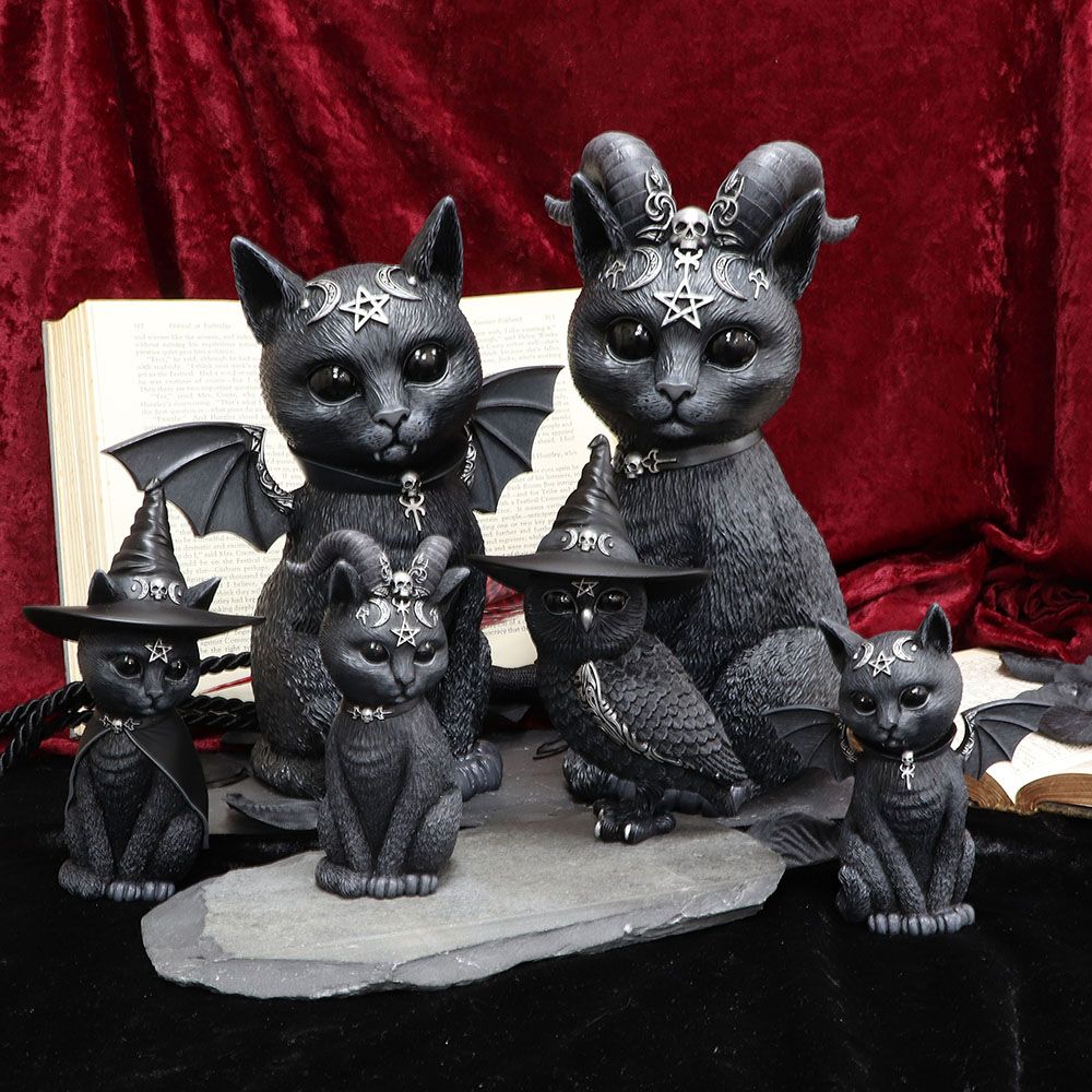 Pawzuph Horned Cat Cult Cutie Figurine Large