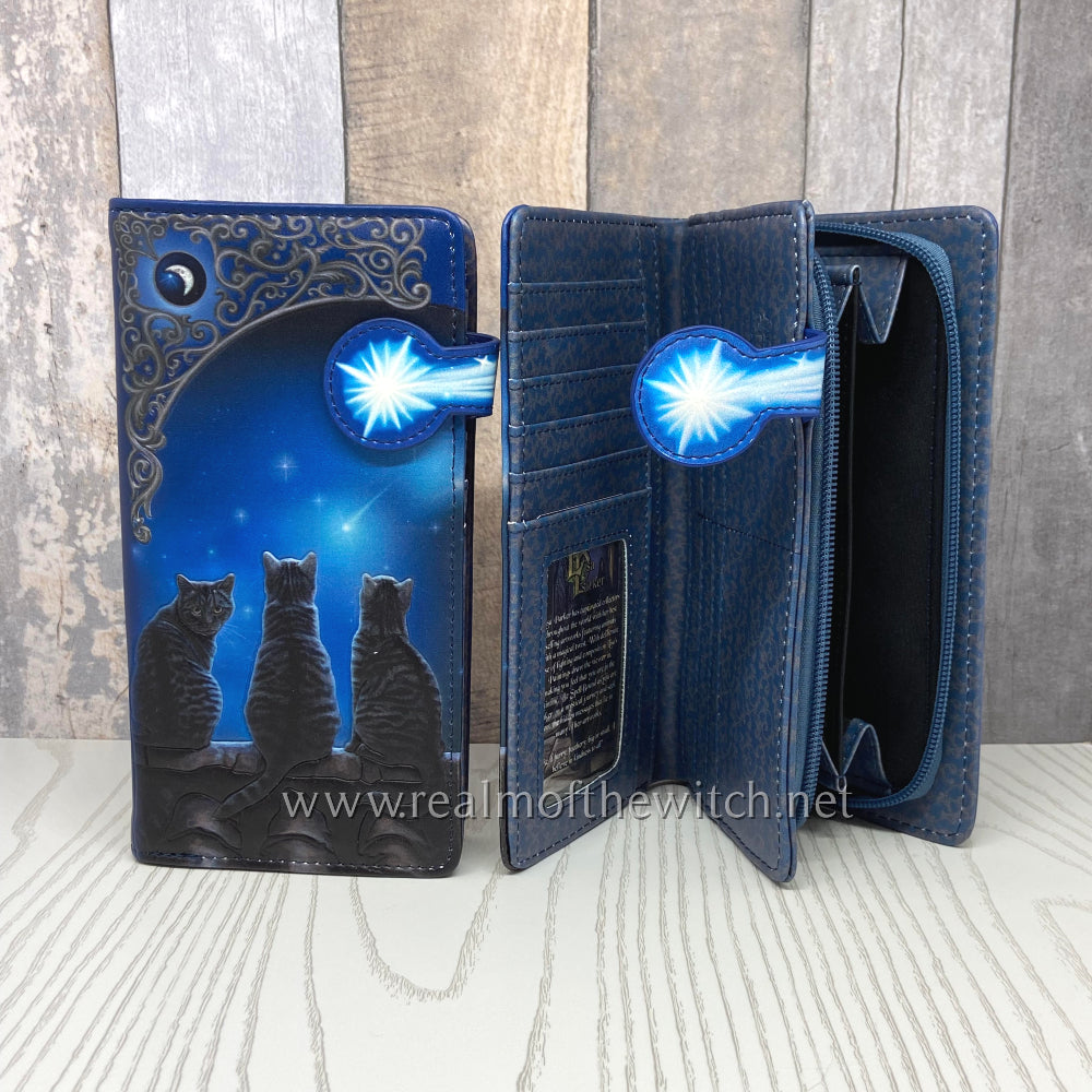 This embossed Purse is adorned with the stunning Wish Upon a Star artwork by the award winning artist Lisa Parker. Three cats sit side-by-side on a wall, their backs turned to you as they stare up at the night sky. A single shooting star courses across the firmament, while the leftmost cat turns to look at you, as if inviting you to make a wish with them. The embossed detailing adds a fantastic 3D effect.
