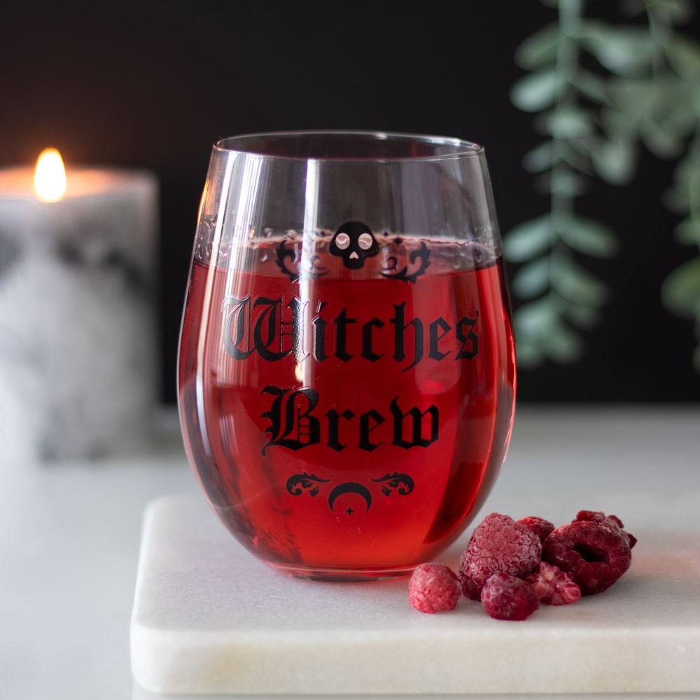 Decorated with a skull and swirls, this brand new 'Witches Brew' stemless glass is perfect for concocting a magic potion... or a glass of wine. The glass features the text 'Witches Brew' in gothic black letters. Ideal for Samhain/Halloween! Comes complete in it's own gift box.  Hand wash only. Holds 500ml/17.59fl.oz capacity